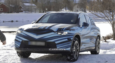 Primele imagini spion cu Mercedes-Benz GLC electric. SUV-ul impresionează cu autonomia generoasă Primele imagini spion cu Mercedes-Benz GLC electric. SUV-ul impresionează cu autonomia generoasă - Photo