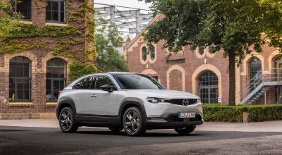 Mazda renunță definitiv la MX-30 electric în Europa. Ce alternativă rămâne disponibilă și cât costă Mazda renunță definitiv la MX-30 electric în Europa. Ce alternativă rămâne disponibilă și cât costă - Photo