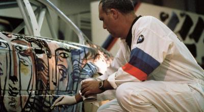 BMW celebrează 50 de ani de artă și performanță. Expoziție unică dedicată Seriei 3 și Art Cars, deschisă la Munchen BMW celebrează 50 de ani de artă și performanță. Expoziție unică dedicată Seriei 3 și Art Cars, deschisă la Munchen - Photo