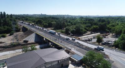 (FOTO) Circulația rutieră pe podul de pe șoseaua Balcani, redeschisă! (FOTO) Circulația rutieră pe podul de pe șoseaua Balcani, redeschisă! - Photo