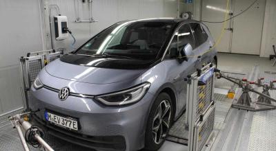 Volkswagen ID.3 uimește după aproape 170.000 km: testul ADAC arată o degradare minimă a bateriei - Photo