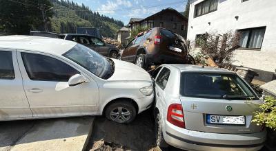 Mașini deteriorate, drumuri surpate și străzi inundate - consecințele unei furtuni care a luat cu asalt România - Photo