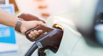 Viitorul auto se accelerează. Un sfert din mașinile vândute în 2025 vor fi electrice, estimează IEA Viitorul auto se accelerează. Un sfert din mașinile vândute în 2025 vor fi electrice, estimează IEA - Photo