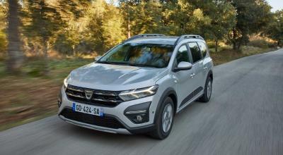 Probleme la cutia de viteze. Dacia și Renault recheamă peste 155.000 de mașini hibride Probleme la cutia de viteze. Dacia și Renault recheamă peste 155.000 de mașini hibride - Photo