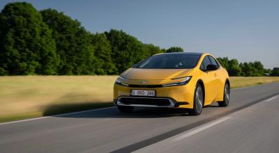 Toyota va investi peste 900 milioane de dolari în mai multe fabrici din SUA, pentru a mări producția de hibrizi - Photo