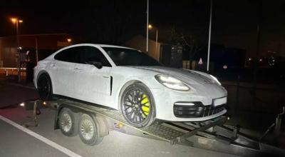 Un ucrainean s-a ales cu dosar penal la frontiera germană, după ce a încercat să introducă ilegal un Porsche - Photo