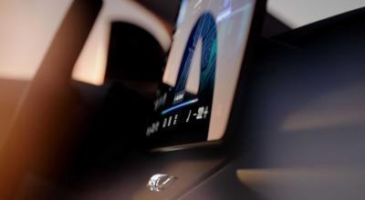 Prima imagine cu interiorul viitorului EX60. Volvo continuă campania de promovare - Photo