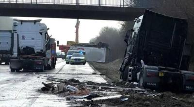 Noapte „neagră” pe o autostradă din Germania. 2 șoferi de camion, printre care un moldovean, și-au pierdut viața din cauza poleiului - Photo