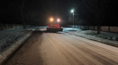 177 de utilaje pe traseele naționale. Circulație în condiții de iarnă, polei și ghețuș în mai multe regiuni - Photo