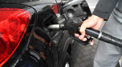 Stocurile sunt garantate, iar cozile la benzinării nu au rost - declarațiile ANRE, privind starea de alertă - Photo