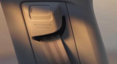 Volvo introduce centura de siguranță inteligentă care se adaptează fiecărui pasager - Photo