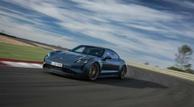 Porsche ar putea uni Panamera și Taycan într-un singur model. Viitorul sedan ar avea motoare termice, hibride și electrice - Photo