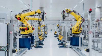 Revoluție electrică pentru BMW i7. Bavarezii vor dezvolta baterii împreună cu Rimac, care promit salt major de autonomie - Photo