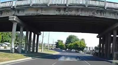 Podul de pe strada Ismail, la un pas de reabilitare? Lucrările întârzie, deși starea drumului provoacă semne de întrebare - Photo