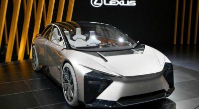 Toyota pune pe pauză un nou Lexus electric. Sedanul care trebuia să inaugureze tehnologii revoluționare nu va mai ajunge pe piață - Photo