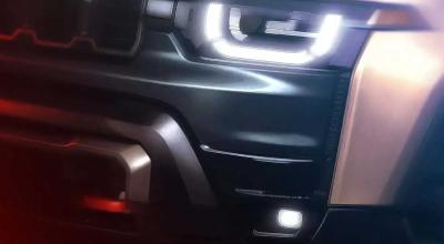 Jeep dezvăluie prima imagine cu noul Cherokee Trailhawk. Iată prin ce se va diferenția de versiunea clasică Cherokee - Photo