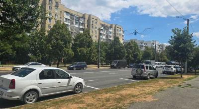 O nouă parcare publică este amenajată la intrarea în Chișinău. Vor fi disponibile 35 de locuri pentru șoferi - Photo